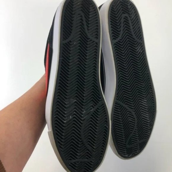 Nike Toki Low black suede skateboard sneakers Size 10.5 - Picture 7 of 8